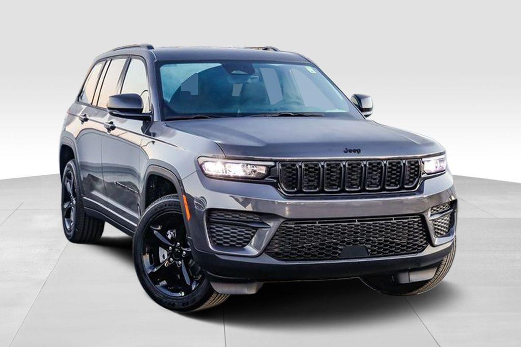 new 2025 Jeep Grand Cherokee car, priced at $40,143