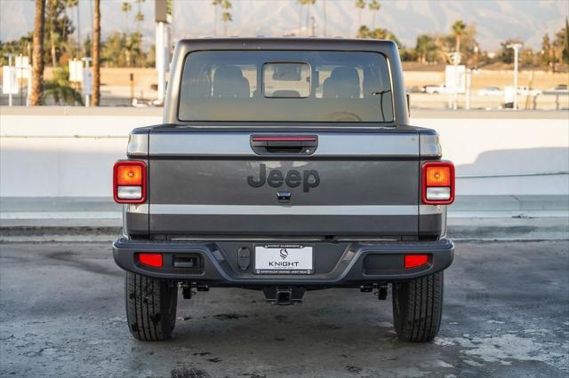 new 2025 Jeep Gladiator car, priced at $40,580