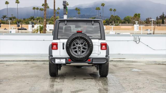 new 2025 Jeep Wrangler car, priced at $44,770