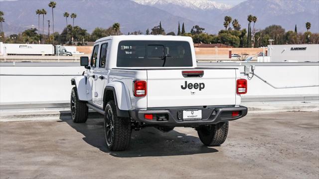 new 2025 Jeep Gladiator car, priced at $38,345