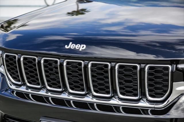 new 2024 Jeep Grand Cherokee car, priced at $40,466