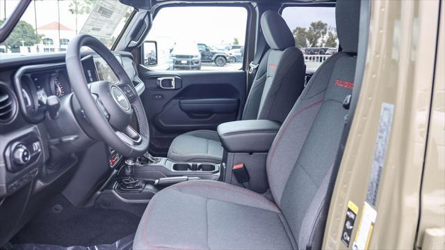 new 2025 Jeep Gladiator car, priced at $53,050