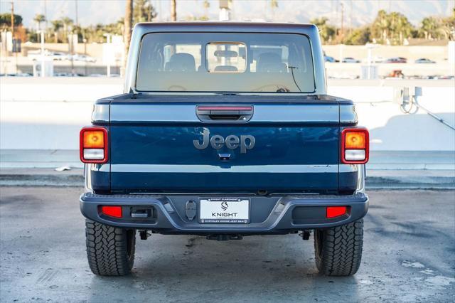 new 2025 Jeep Gladiator car, priced at $37,740