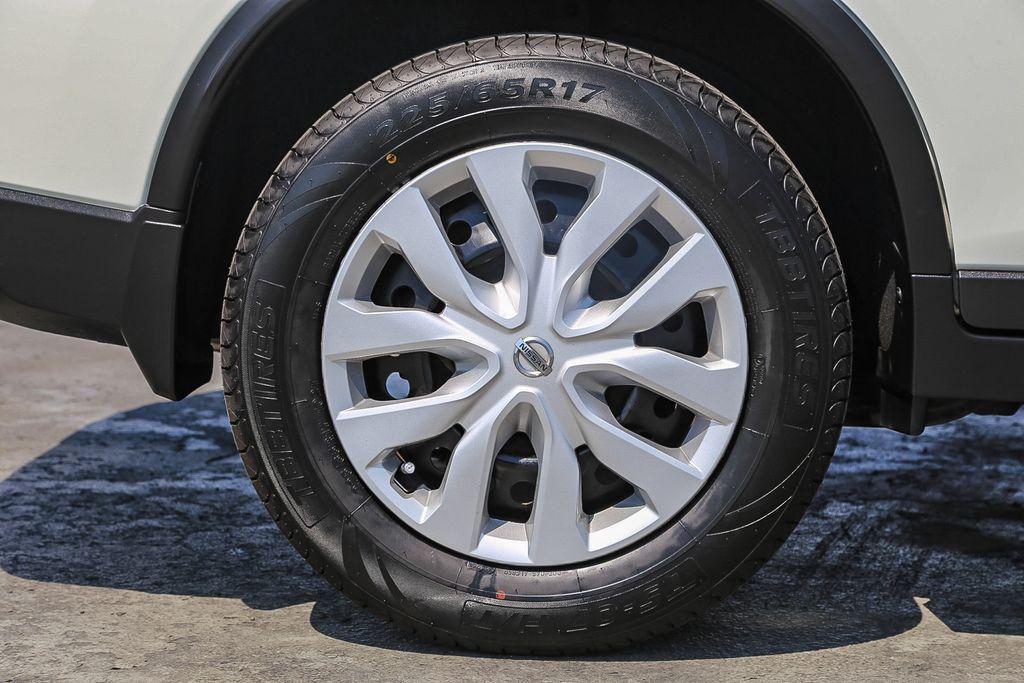 used 2020 Nissan Rogue car, priced at $15,795