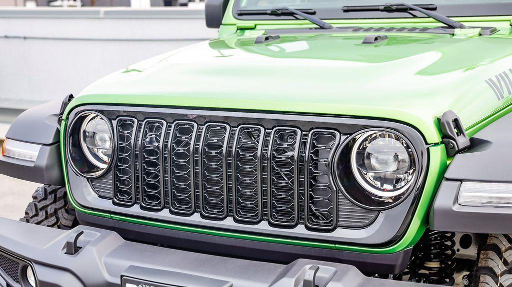 new 2025 Jeep Wrangler car, priced at $36,556