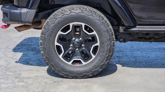 used 2015 Jeep Wrangler Unlimited car, priced at $24,888