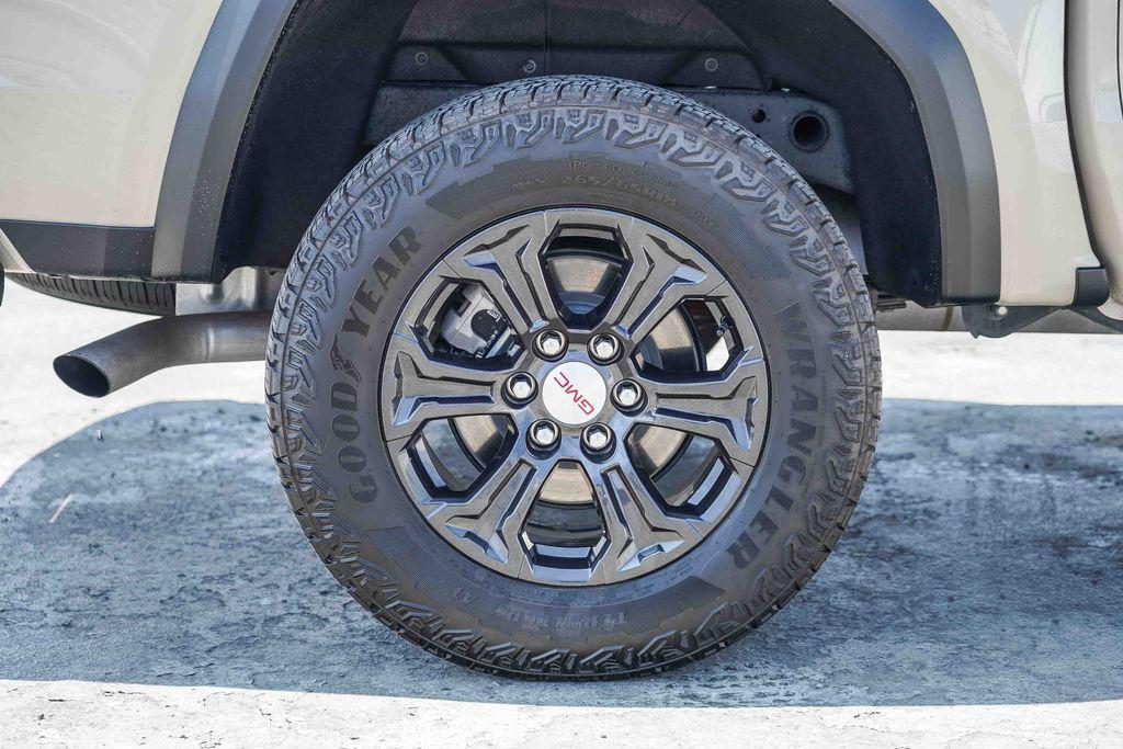used 2023 GMC Canyon car, priced at $31,595