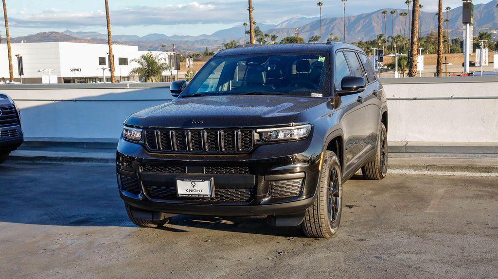 new 2025 Jeep Grand Cherokee L car, priced at $39,755
