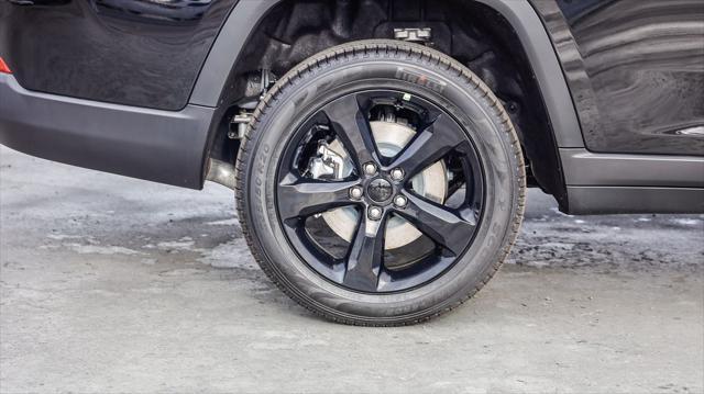 new 2025 Jeep Grand Cherokee L car, priced at $51,085