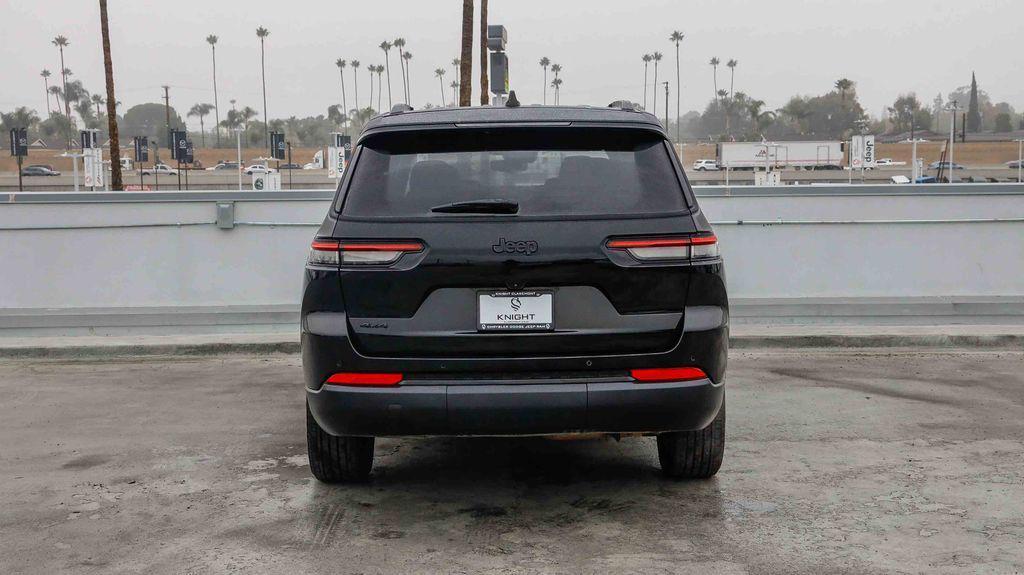 used 2024 Jeep Grand Cherokee L car, priced at $28,995