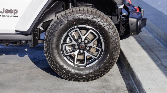 new 2025 Jeep Gladiator car, priced at $55,015