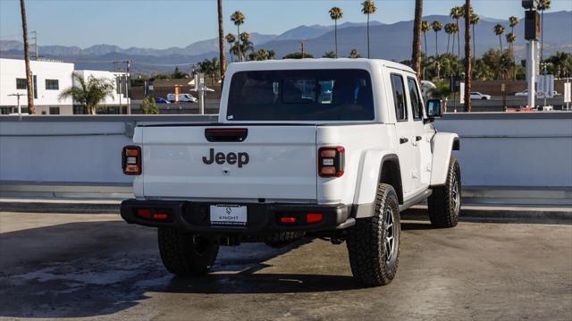 new 2025 Jeep Gladiator car, priced at $55,015