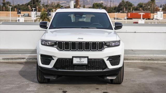 new 2025 Jeep Grand Cherokee car, priced at $32,580