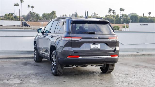 new 2025 Jeep Grand Cherokee car, priced at $39,745