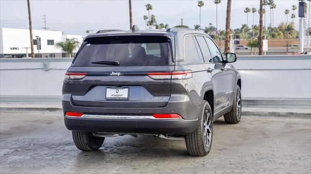 new 2025 Jeep Grand Cherokee car, priced at $39,745