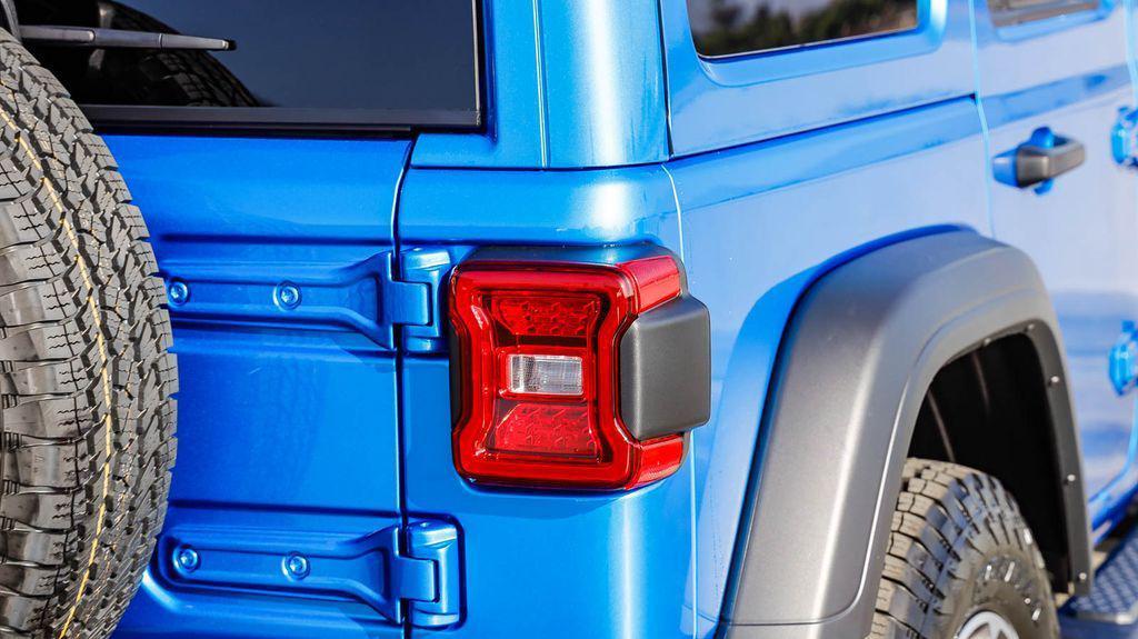 new 2025 Jeep Wrangler car, priced at $52,362