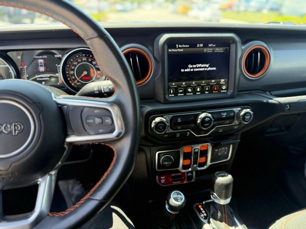 used 2023 Jeep Gladiator car, priced at $40,595