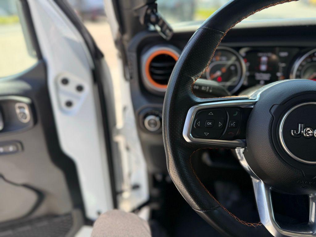 used 2023 Jeep Gladiator car, priced at $40,595