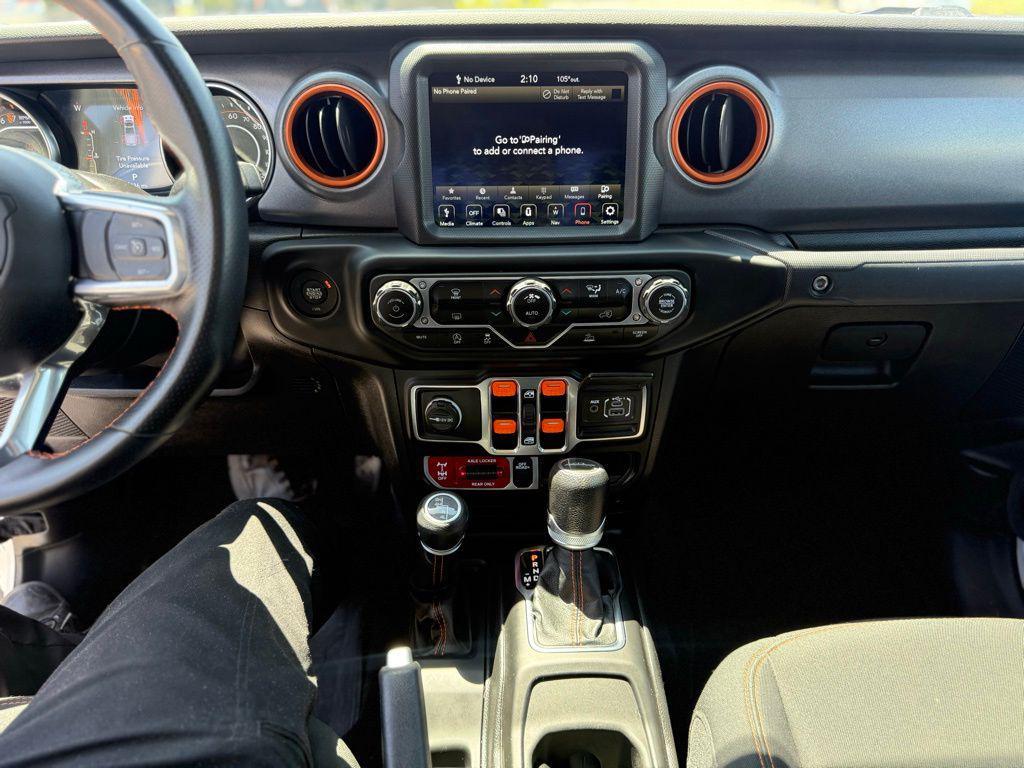 used 2023 Jeep Gladiator car, priced at $40,595