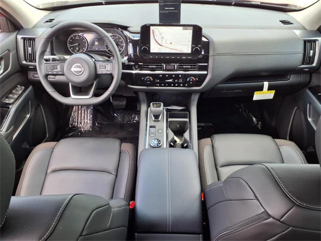 new 2025 Nissan Pathfinder car, priced at $44,651