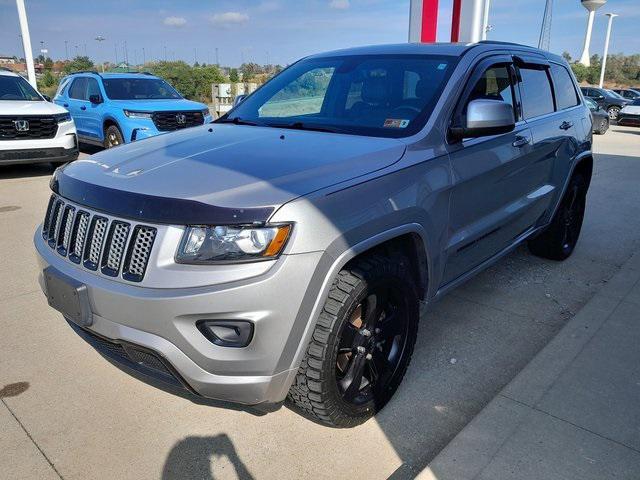used 2015 Jeep Grand Cherokee car, priced at $12,978