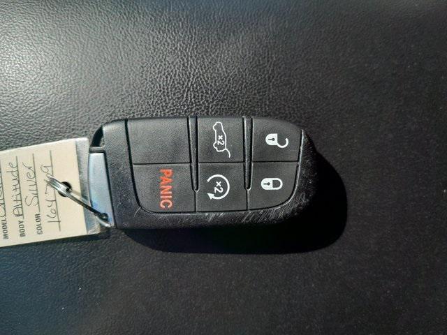 used 2015 Jeep Grand Cherokee car, priced at $12,978