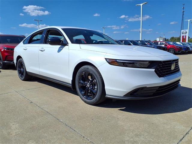 new 2025 Honda Accord car, priced at $31,481