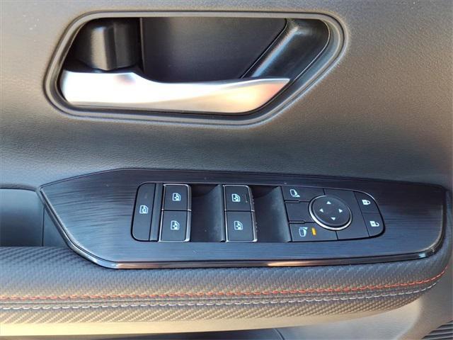 new 2025 Nissan Kicks car, priced at $31,437