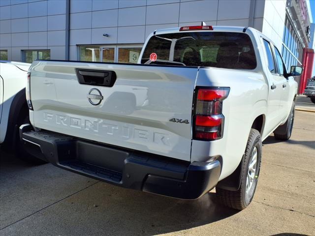 new 2025 Nissan Frontier car, priced at $36,062