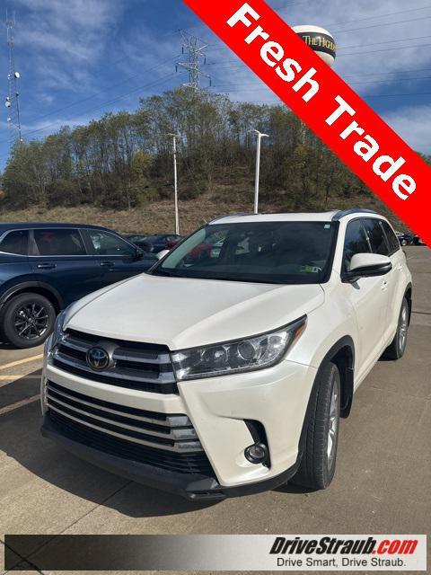 used 2019 Toyota Highlander car, priced at $30,305