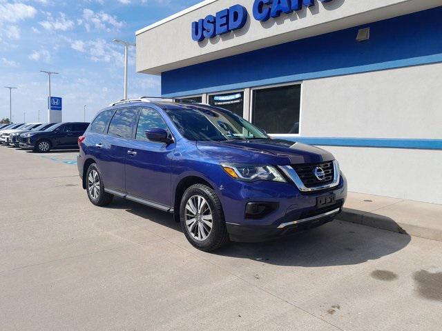 used 2017 Nissan Pathfinder car, priced at $7,786