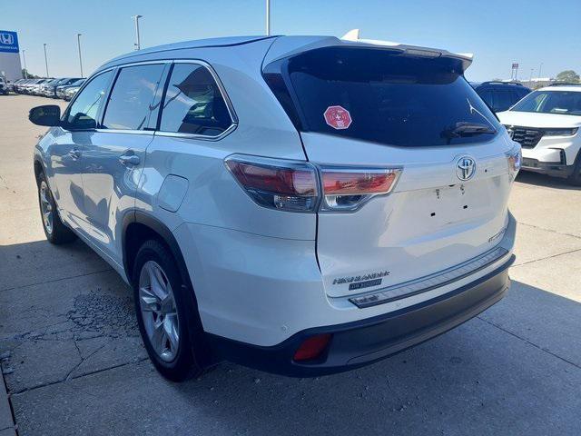 used 2016 Toyota Highlander car, priced at $18,983
