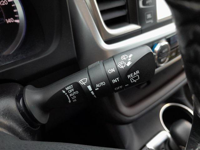 used 2016 Toyota Highlander car, priced at $18,983