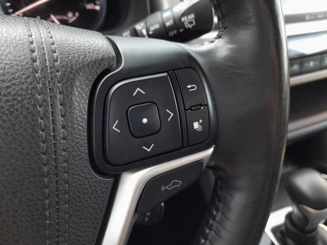 used 2016 Toyota Highlander car, priced at $18,983