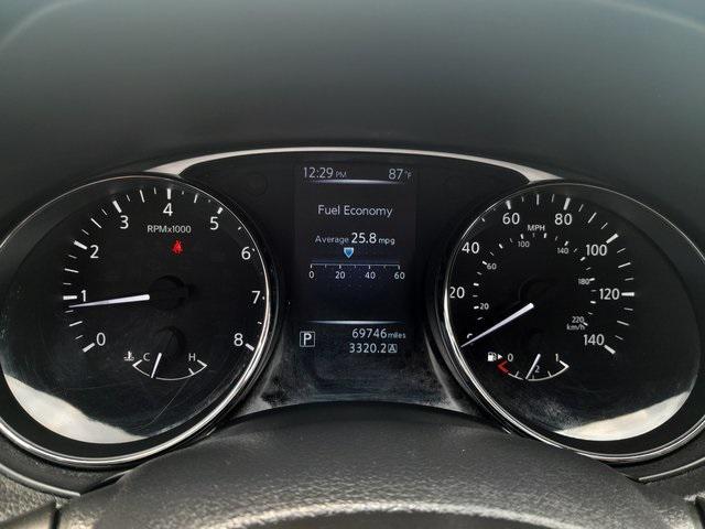used 2015 Nissan Rogue car, priced at $13,199