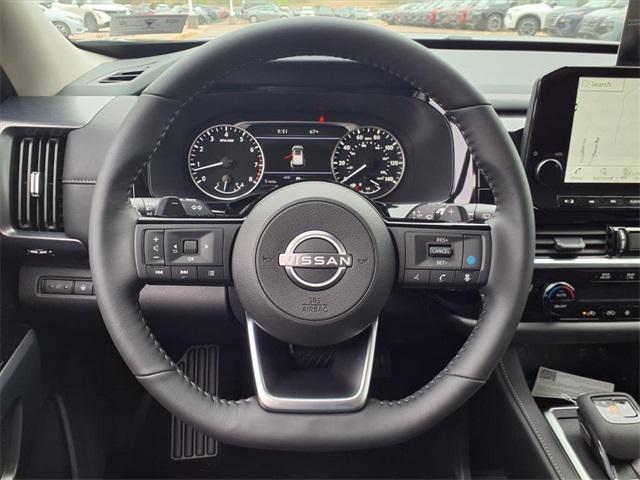 new 2025 Nissan Pathfinder car, priced at $44,243