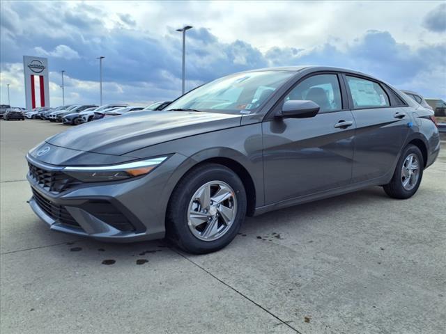 new 2025 Hyundai Elantra car, priced at $21,235