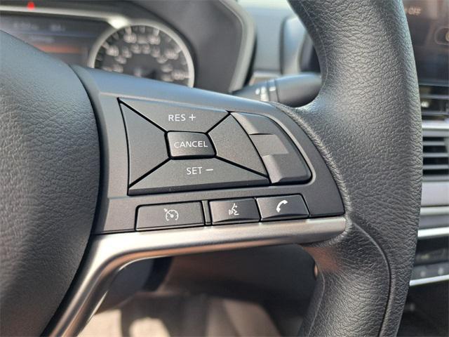 new 2025 Nissan Altima car, priced at $30,036