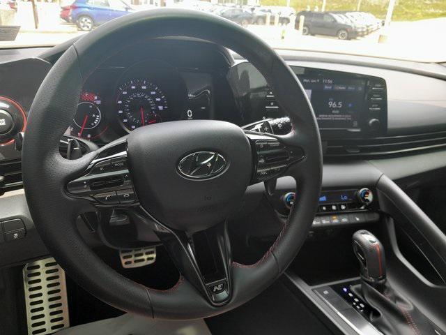 used 2022 Hyundai Elantra car, priced at $20,919