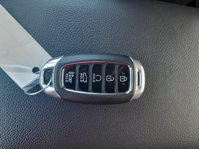 used 2022 Hyundai ELANTRA HEV car, priced at $22,978