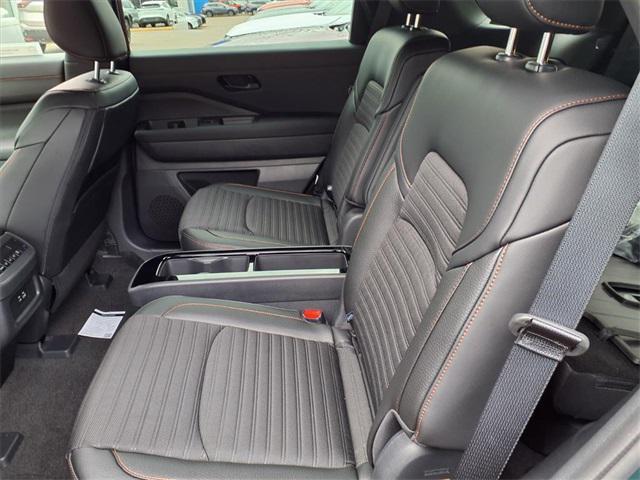 new 2025 Nissan Pathfinder car, priced at $44,417