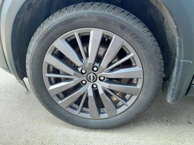 used 2022 Nissan Pathfinder car, priced at $30,432