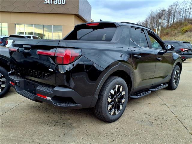 new 2025 Hyundai Santa Cruz car, priced at $34,010