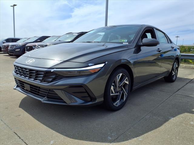 new 2025 Hyundai Elantra car, priced at $31,130