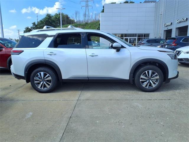 new 2025 Nissan Pathfinder car, priced at $45,947