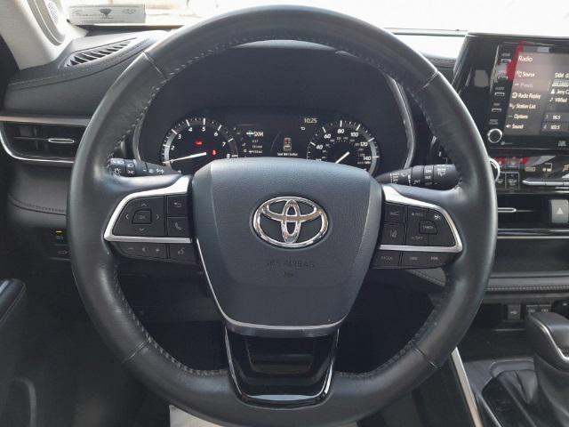 used 2021 Toyota Highlander car, priced at $30,180