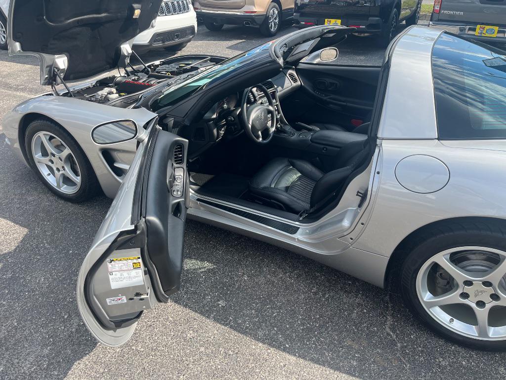 used 2004 Chevrolet Corvette car, priced at $22,677