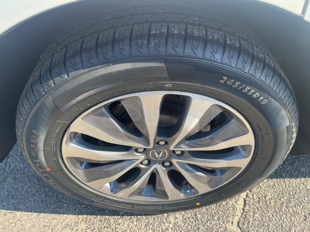 used 2016 Acura MDX car, priced at $18,821