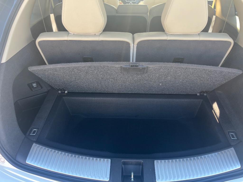 used 2016 Acura MDX car, priced at $18,821