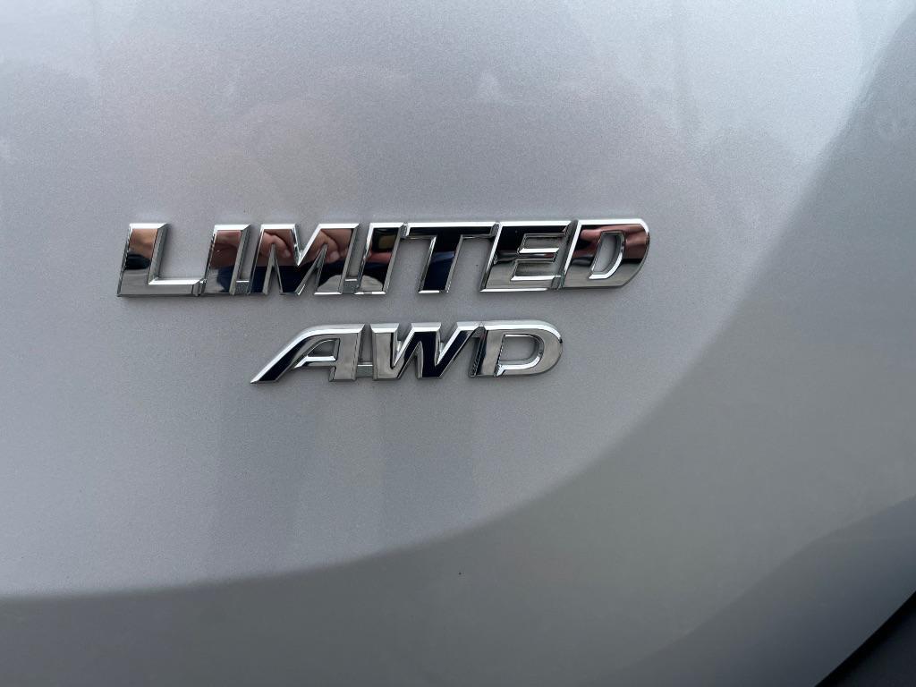 used 2015 Toyota RAV4 car, priced at $16,284
